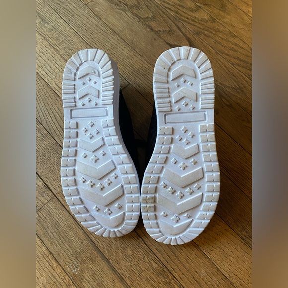 Boat Shoes ( Cow Print ) - Picture 2 of 4